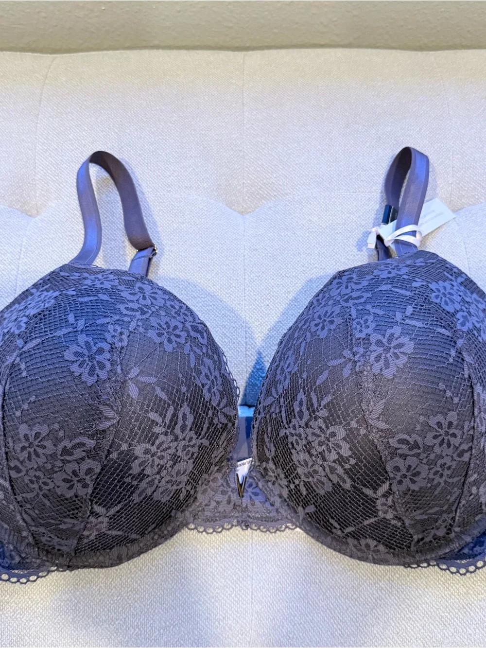 NWT Victoria’s Secret Love Cloud push up bra size 38DDD